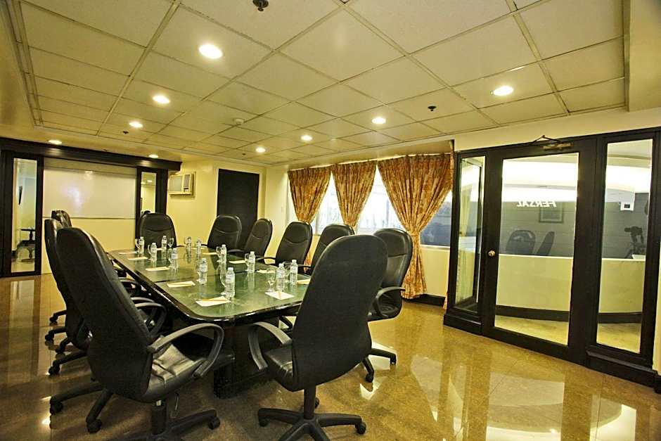 Fersal Hotel Malakas Quezon City