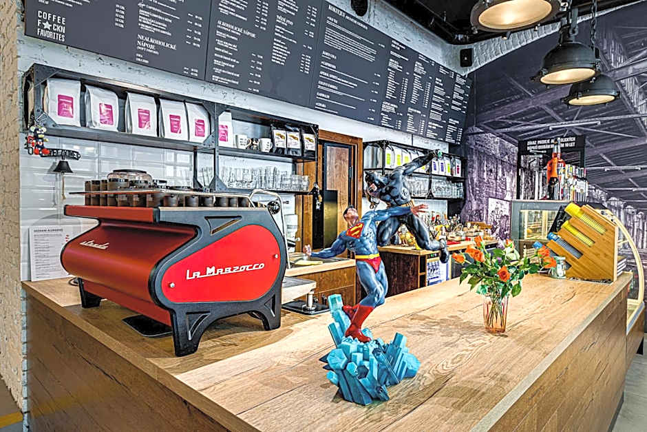 Royal Court Legerova