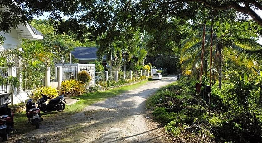 Garden Bungalows Resort