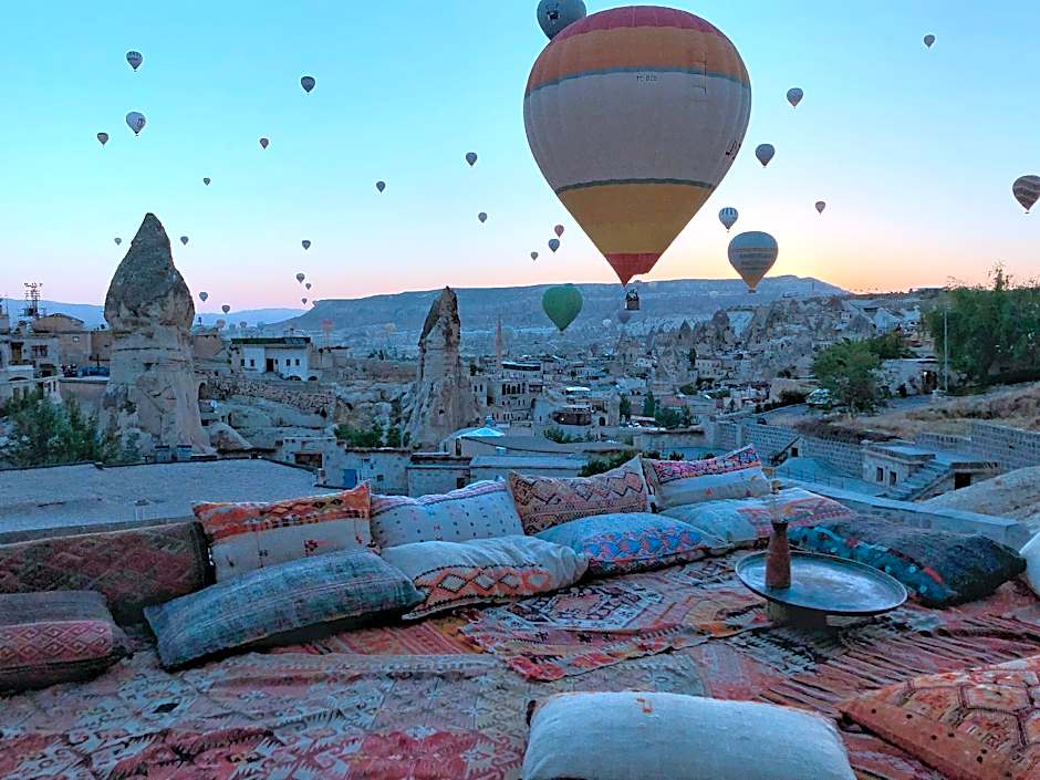 Lunar Cappadocia Hotel