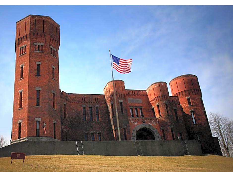 Amsterdam Castle NY