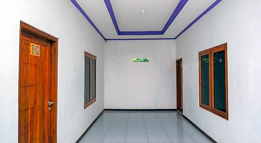 Urbanview Syariah Zidney 3 Salatiga by RedDoorz