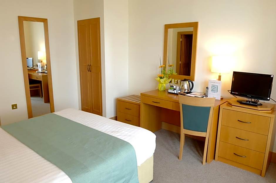 Photo 1 of 6 of Double Room