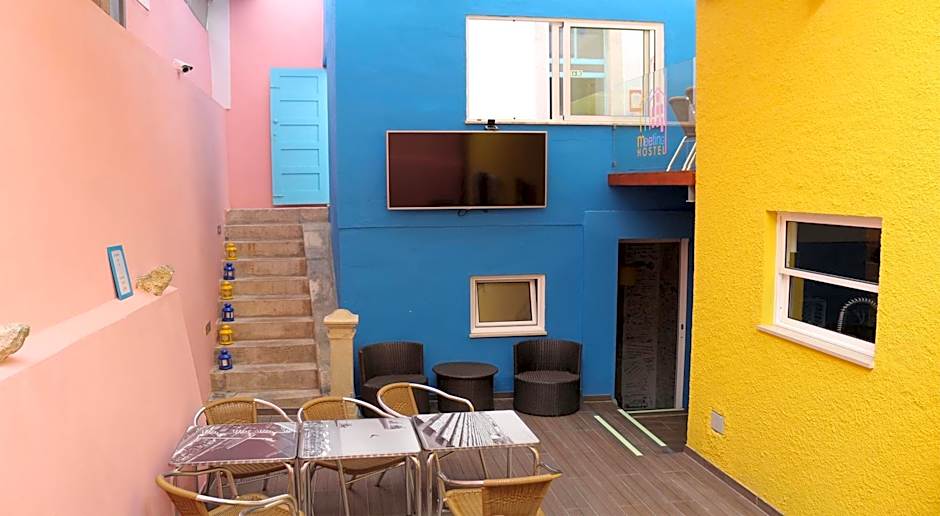 Meeting Hostel