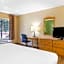 Extended Stay America Select Suites - Chicago - Lombard - Oakbrook