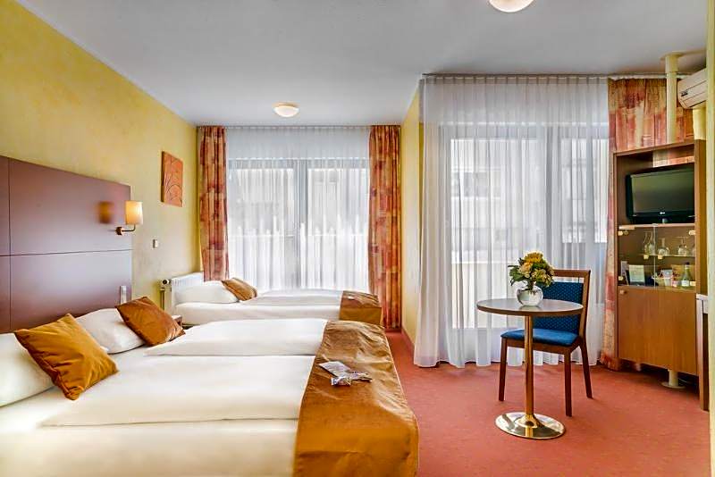 Hotel Rega