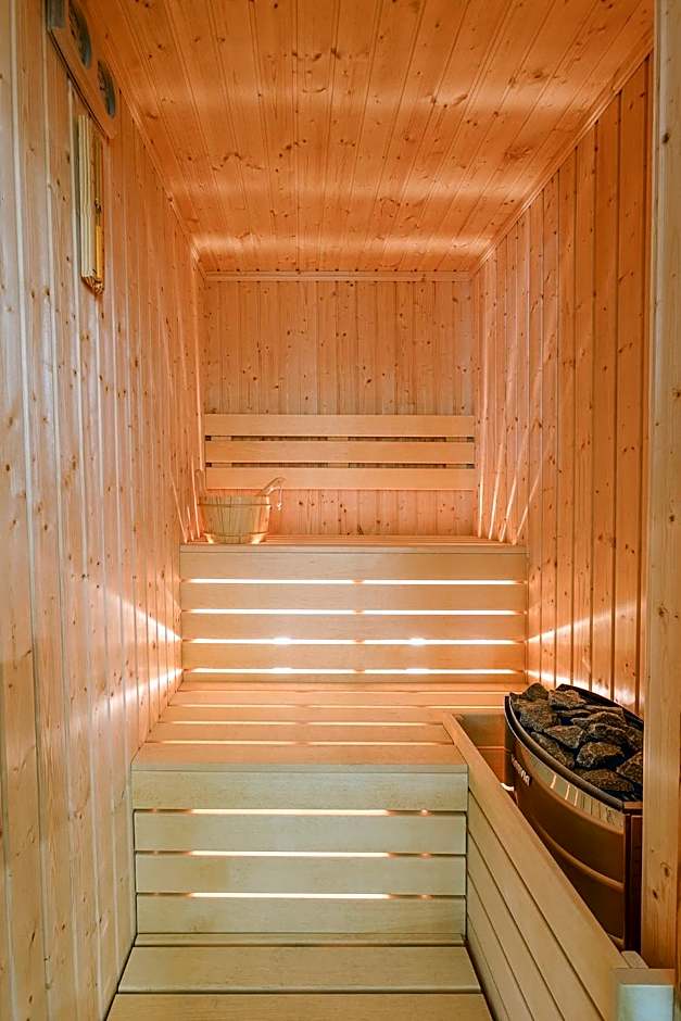 Blue Star Luxury Hotel