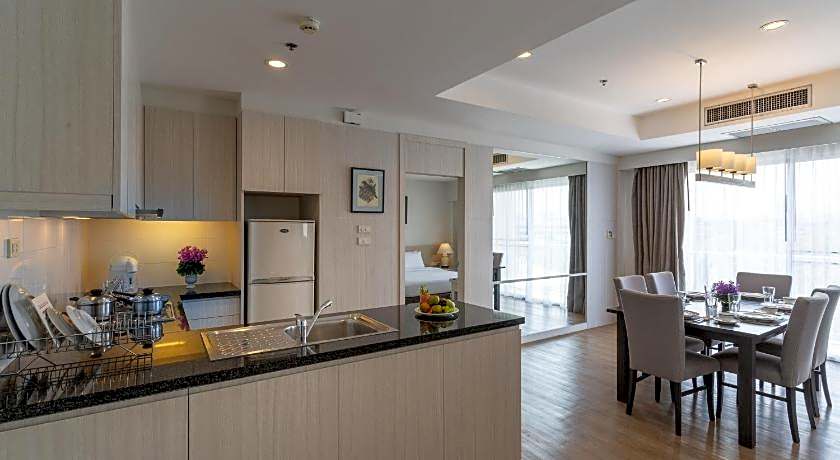 Classic Kameo Hotel and Serviced Apartments Sriracha