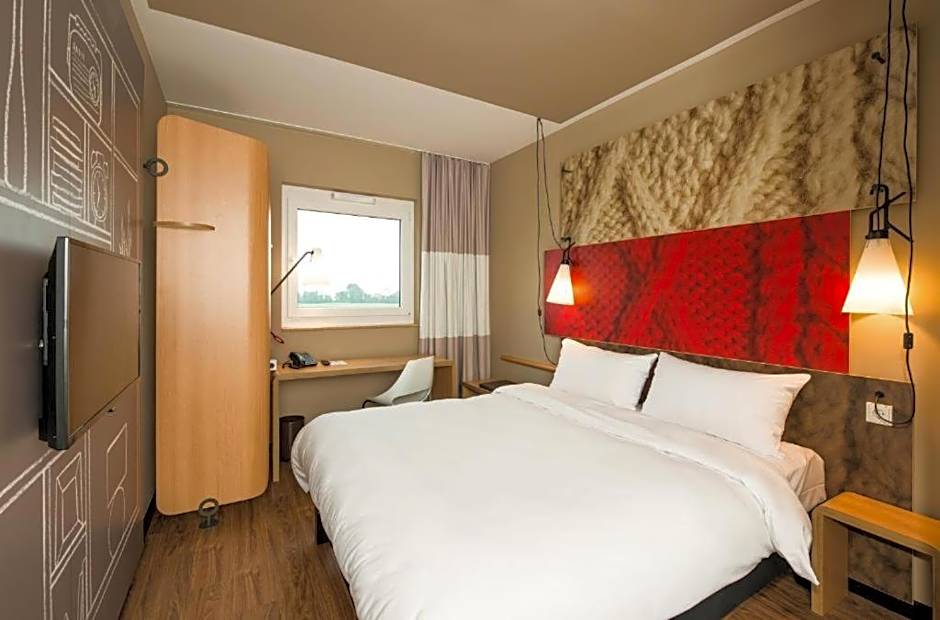 Ibis Cambrai