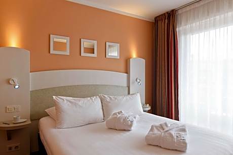 Family Room with Terrace