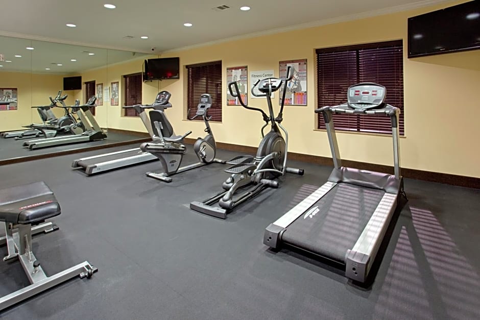 Holiday Inn Express Hotel and Suites Katy, an IHG Hotel