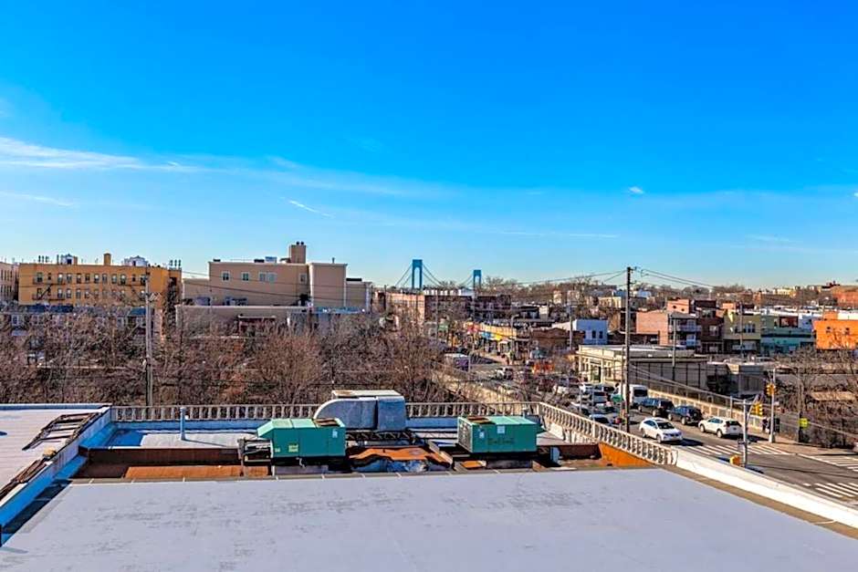 Umbrella Hotel Brooklyn