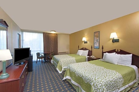 Double Room with Two Double Beds - Smoking