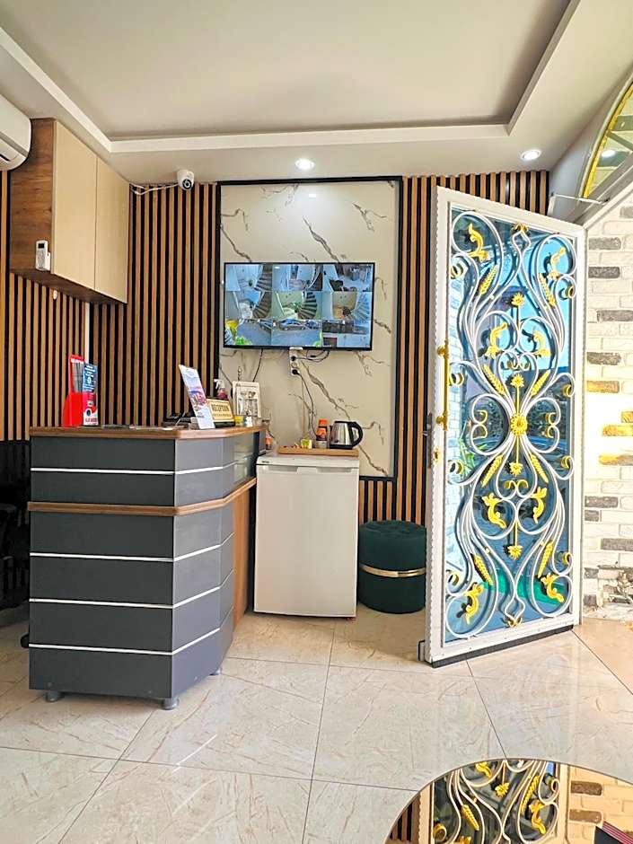 Ninova Boutique Hotel