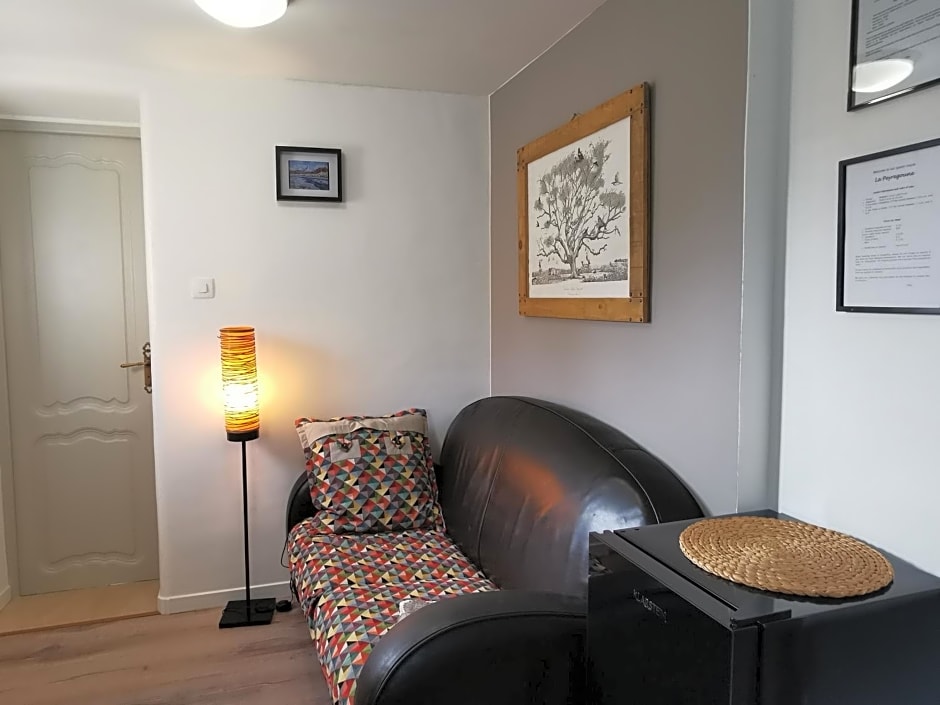 La Peyregoune, logement en pleine nature et table d'hôtes