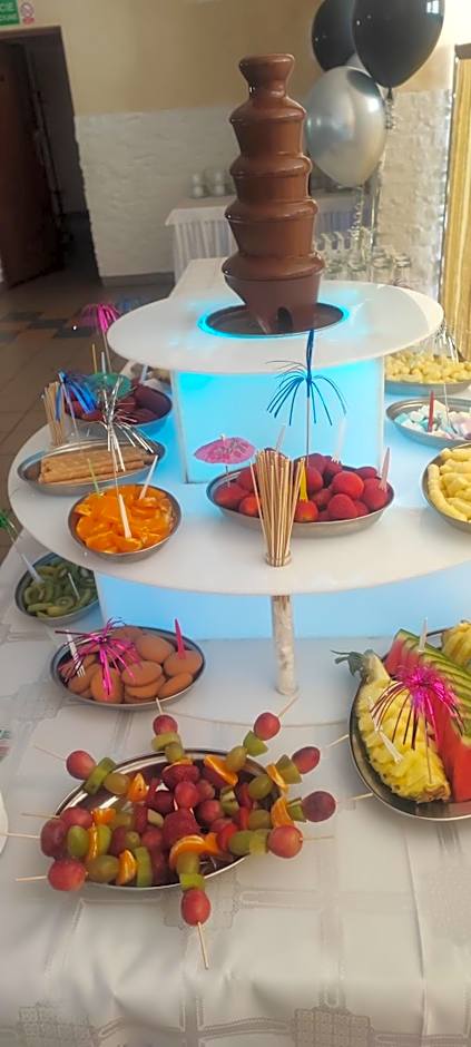 Restauracja "AS"- Noclegi