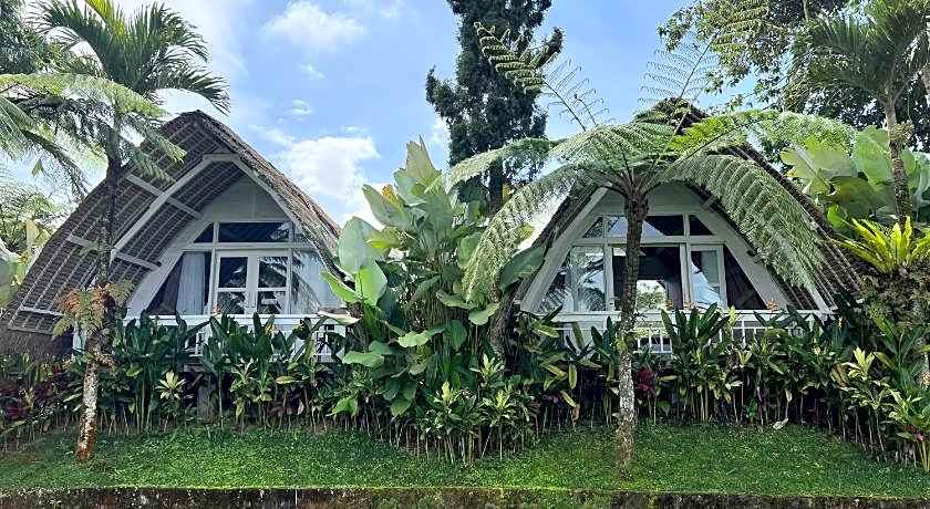 Village Above the Clouds - Desa Atas Awan Eco-boutique Hotel