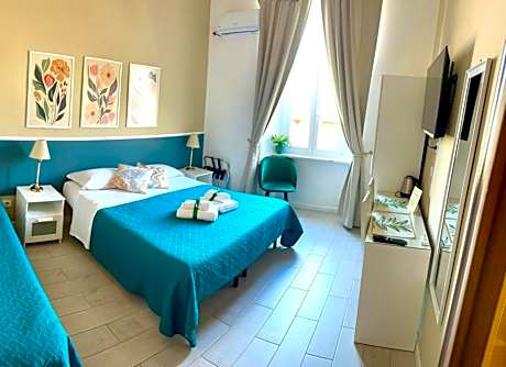 Triple Room with Private Bathroom
