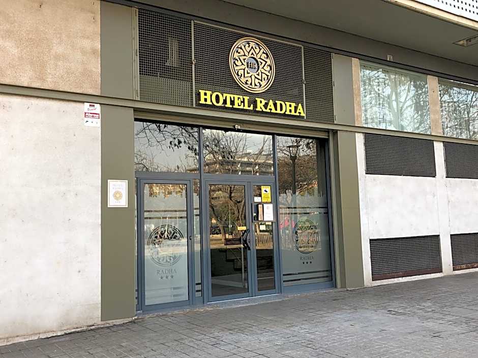 Hotel Radha