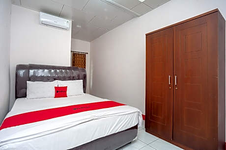 RedDoorz Syariah near Tugu Juang Jambi 3