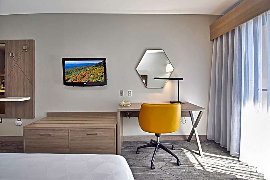 Holiday Inn Express Boone By IHG