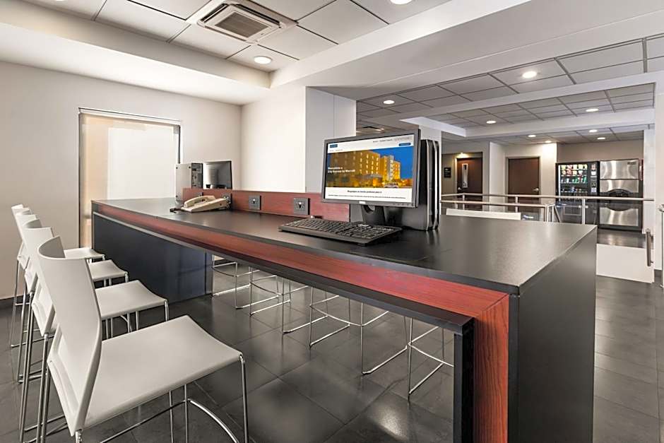 City Express by Marriott Oaxaca