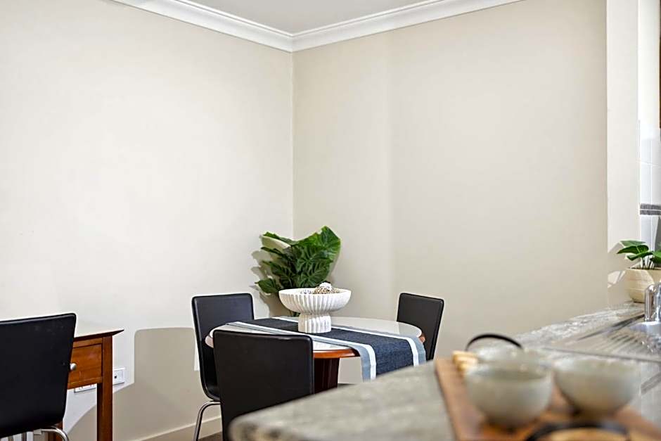 Luxurious City Apartment