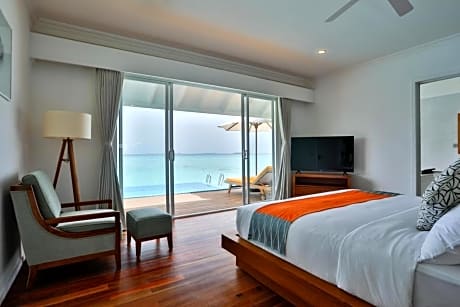 Presidential Suite with Infinity Pool (20% off on Spa)