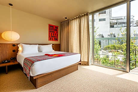 chic&basic Tokyo Hoose