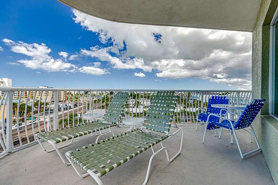 Sunset Sands from Oasis Getaways