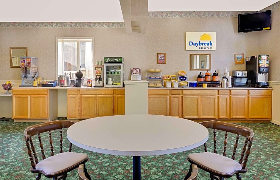 Days Inn by Wyndham Waynesboro