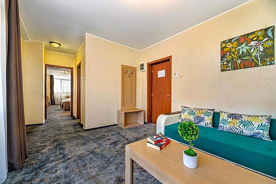 Faleza Hotel by Vega