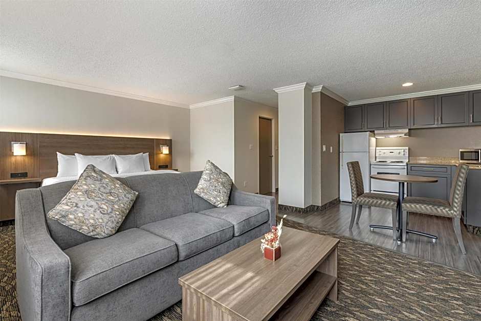 Best Western Plus Carlton Plaza Hotel