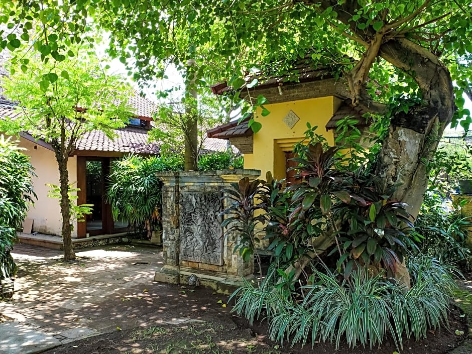 Puri Dalem Sanur Hotel
