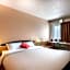 B&B HOTEL Blois Nord Vallee Maillard