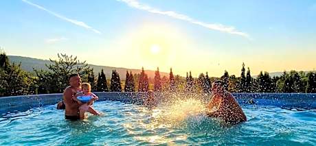 Bieszczadzki Ośrodek Wypoczynkowo Konferencyjny DANFARM