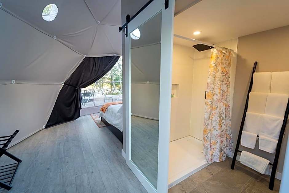 Gravity Luxury Domes