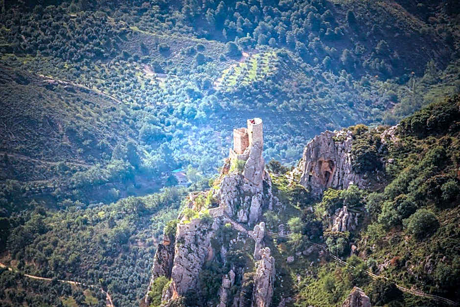 Hotel Rural Aznaitín