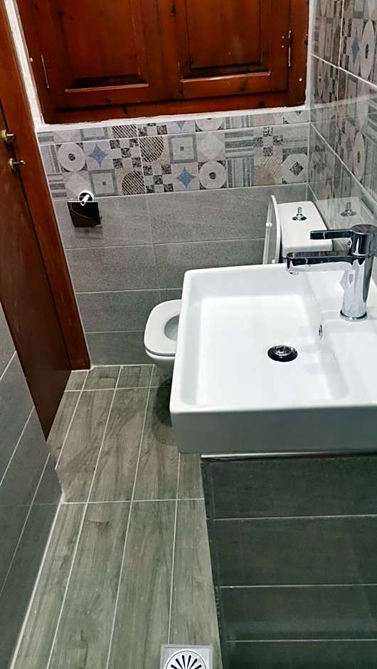 Comfortable and cozy house near beach and center