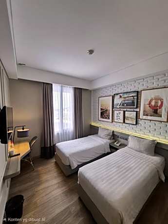 Superior Twin Room with City View