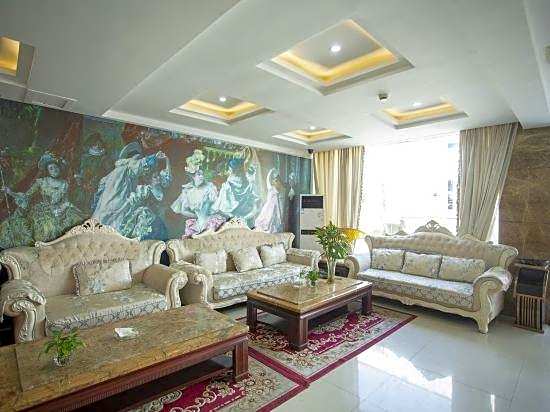 Boteng Hotel