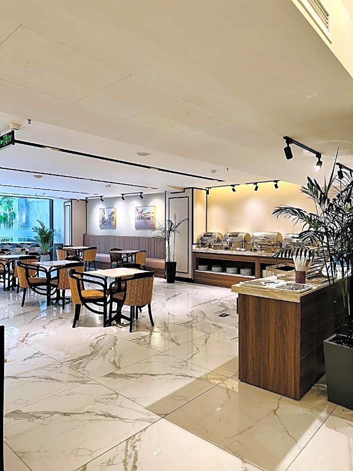 Central Park Saigon Hotel – Ho Chi Minh City, VN