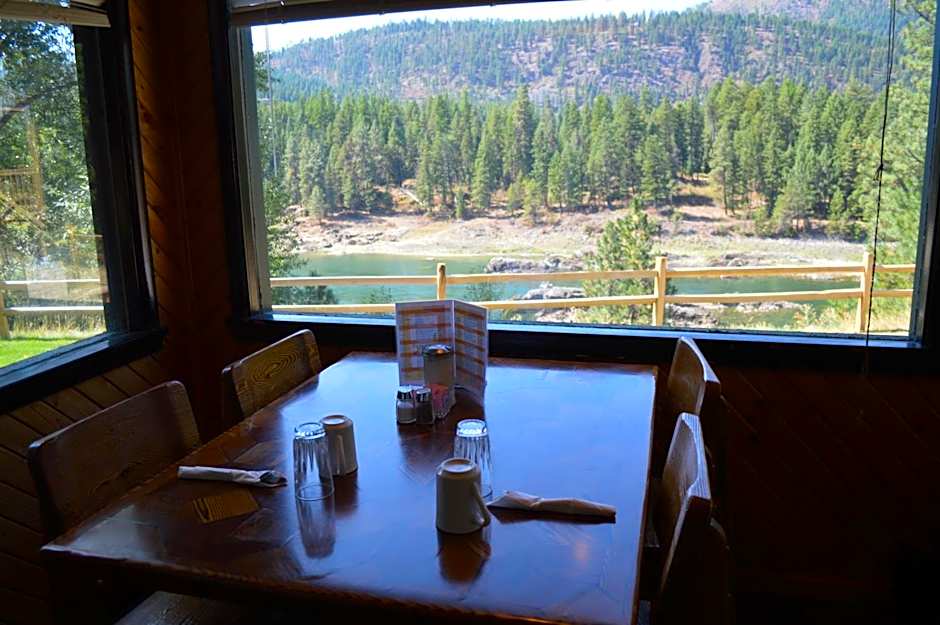 Rimrock Lodge LLC