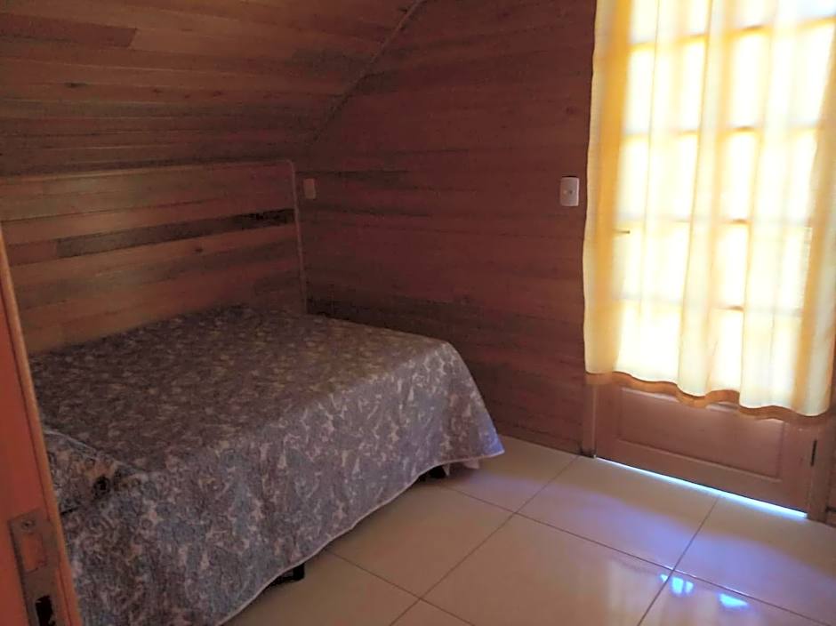 Chalé das Araucárias