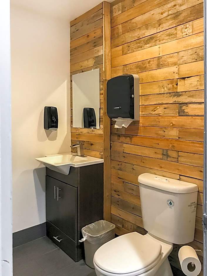 Days Inn by Wyndham Raleigh Glenwood-Crabtree