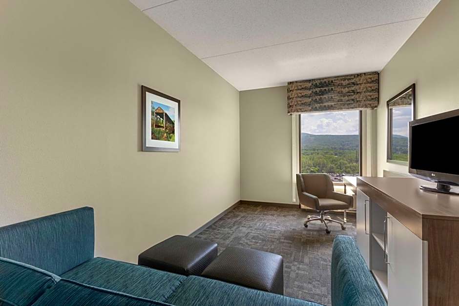 Hampton Inn By Hilton Bedford