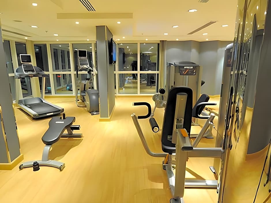 Al Hamra Hotel