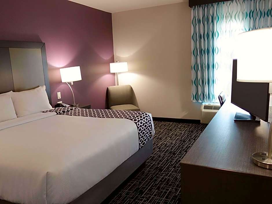 La Quinta Inn & Suites by Wyndham Pampa