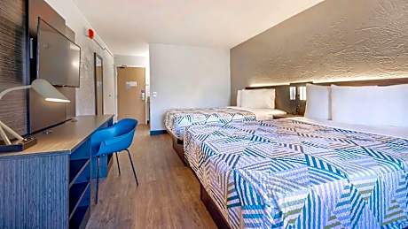 Premium Quadruple Room