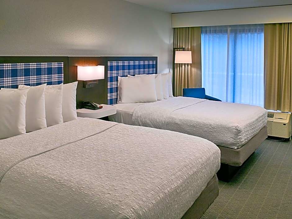 Hampton Inn By Hilton Gatlinburg